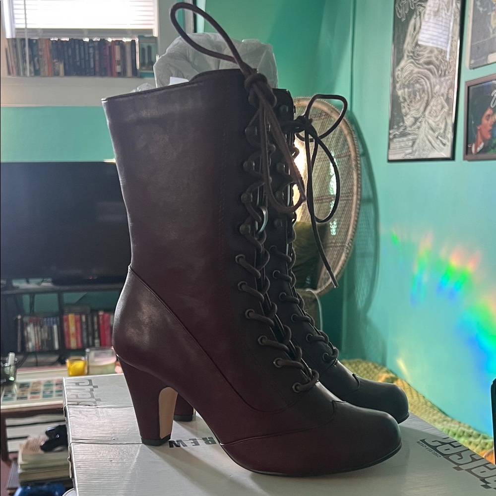 Chelsea Crew Claire boots